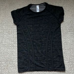 Ivivva black, athletic shirt